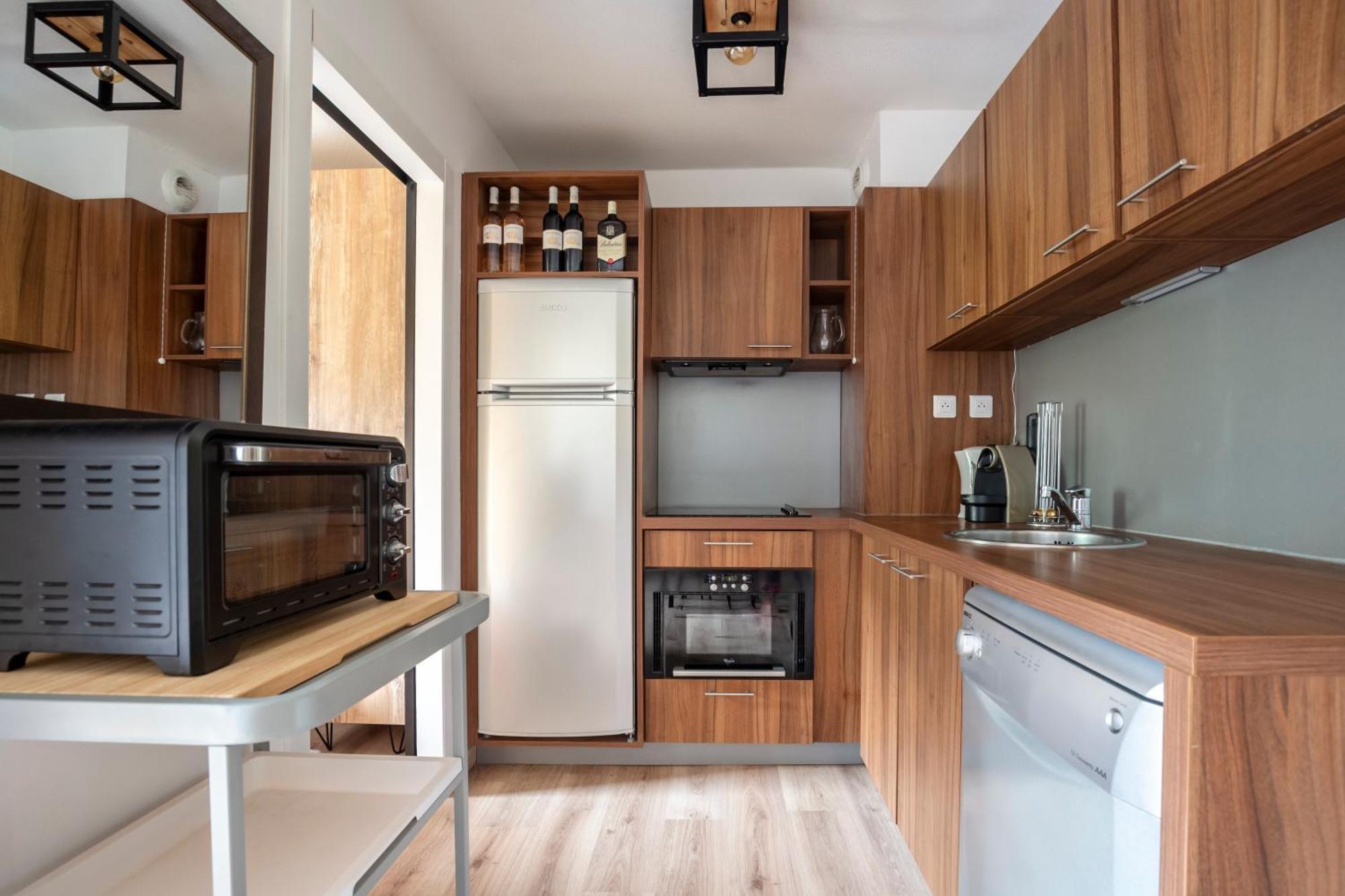 Joli T2, Centre, Parking Prive, Wifi, Local A Ski Isola 2000 Exterior foto